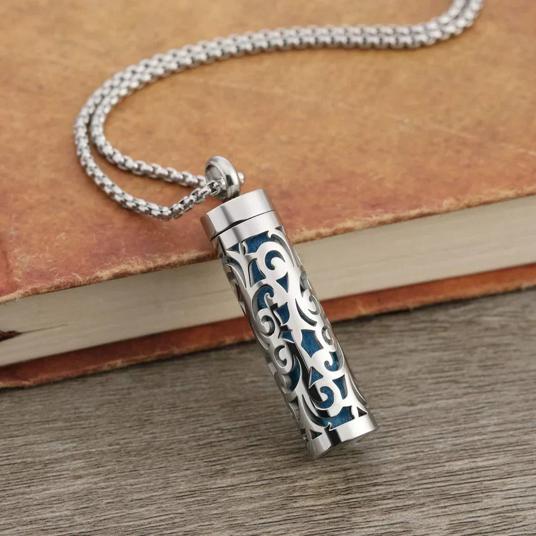 Collier diffuseur d’arômes avec pads interchangeables