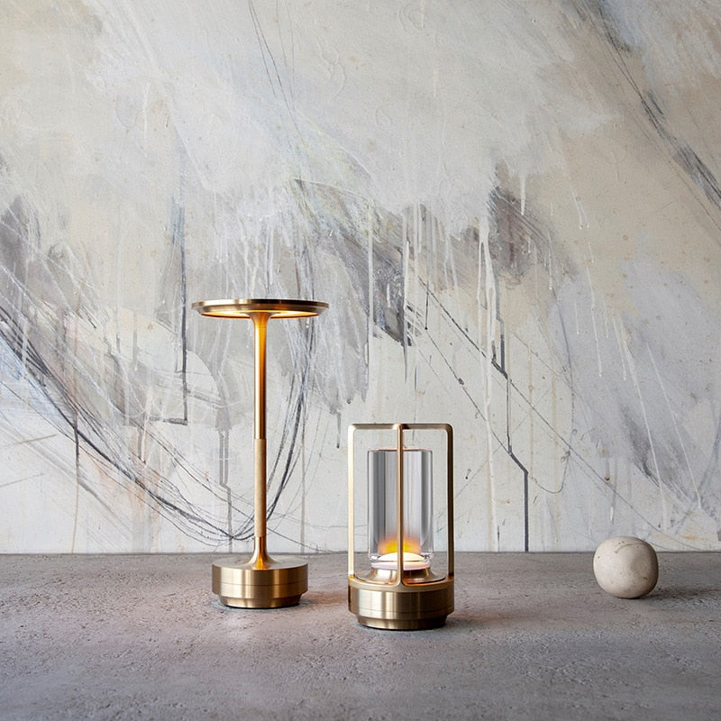 Kabellose LED-Lampe mit elegantem und tactilem Design