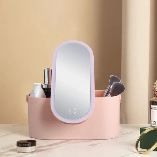 Bellezza perfetta con specchio LED e ripostiglio integrato