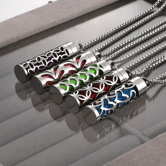 Collier diffuseur d’arômes avec pads interchangeables